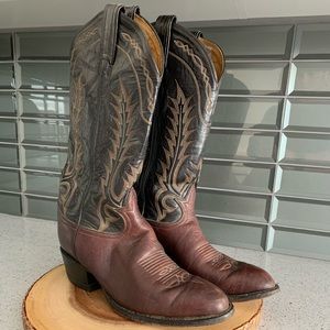 Tony Lama boots